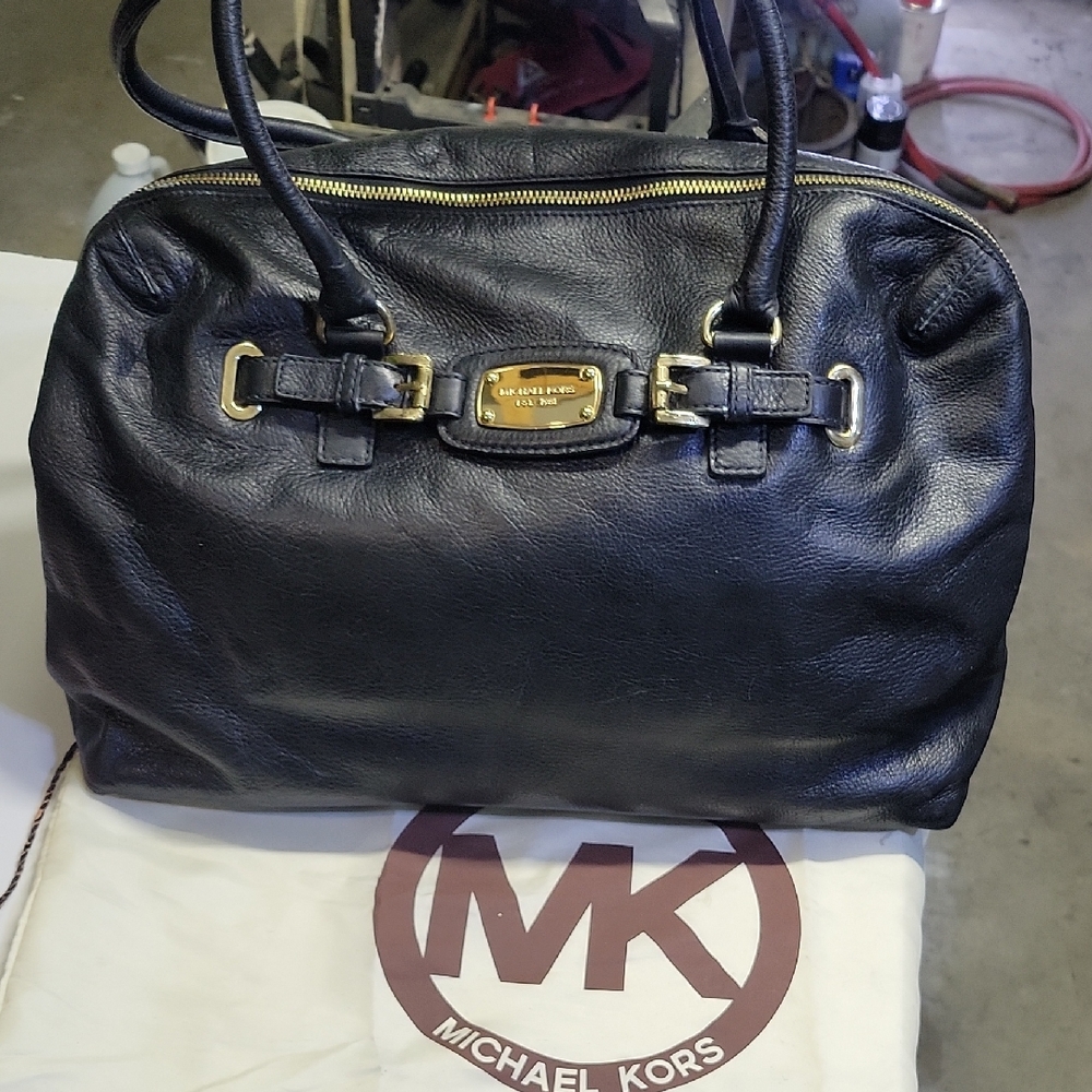 NWT Michael Kors Hamilton Weekender Black Leather Shoulder Bag with Gold Accents